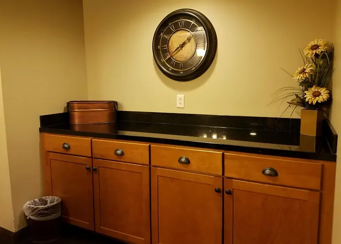 Best Western Plus Intercourse Village Inn